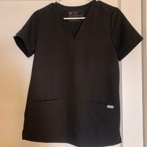 FIGS black scrub set